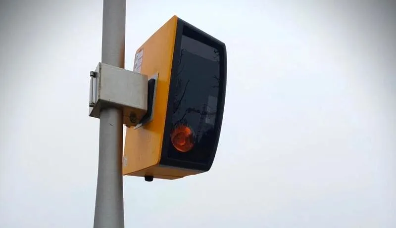 Czy za fotoradar zabierają prawo jazdy — kiedy grozi utrata uprawnień?