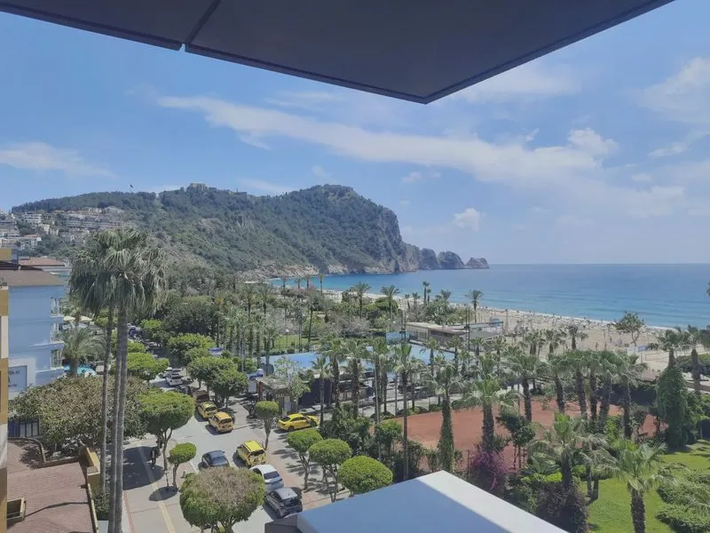 Ile kosztuje taxi w Alanya? Przewodnik po cenach i taryfach