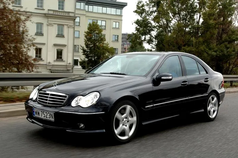 Jak dobrać akumulator do Mercedesa W203 benzyna bez pomyłek
