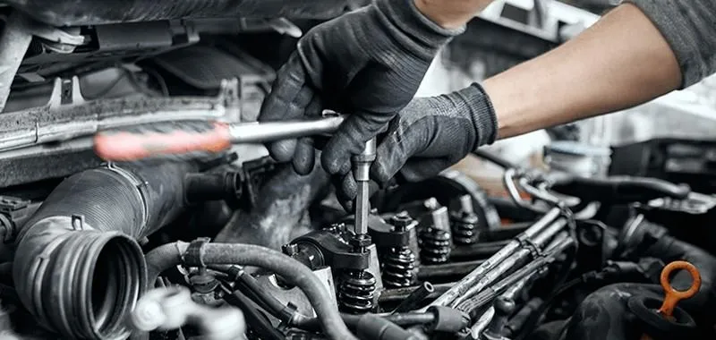 Jak skutecznie naprawić pęknięty blok silnika? Poradnik dla kierowców