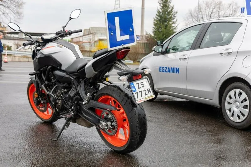 Najlepsze motocykle do nauki jazdy – jak wybrać idealny model?