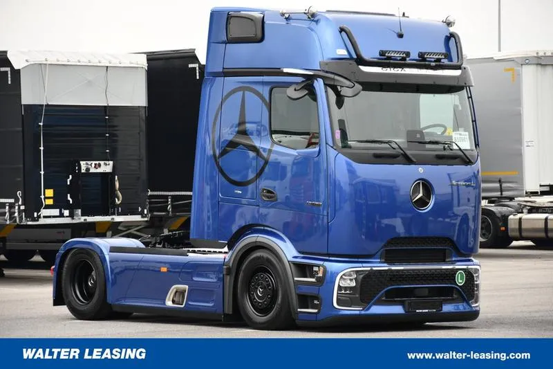 Mercedes Actros