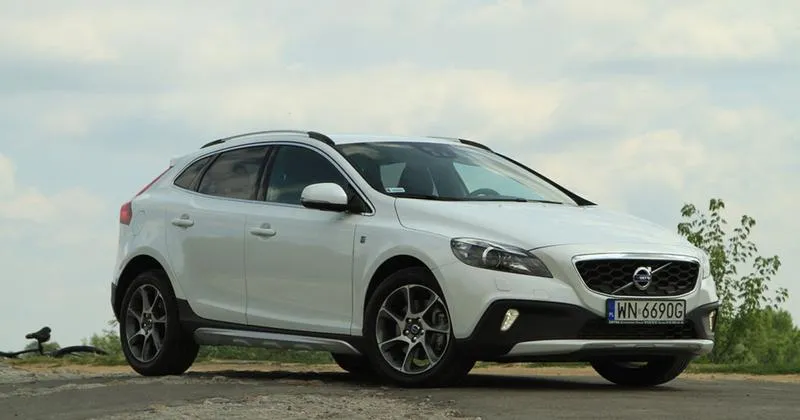 Volvo V40